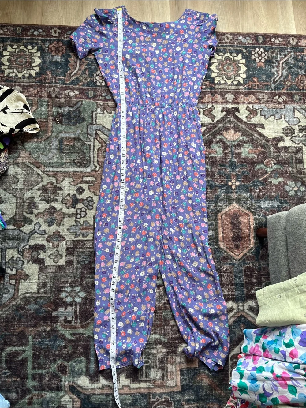 Prettiest Vintage Lavender Floral Jumpsuit Button Up - Size Medium - Picture 5 of 6